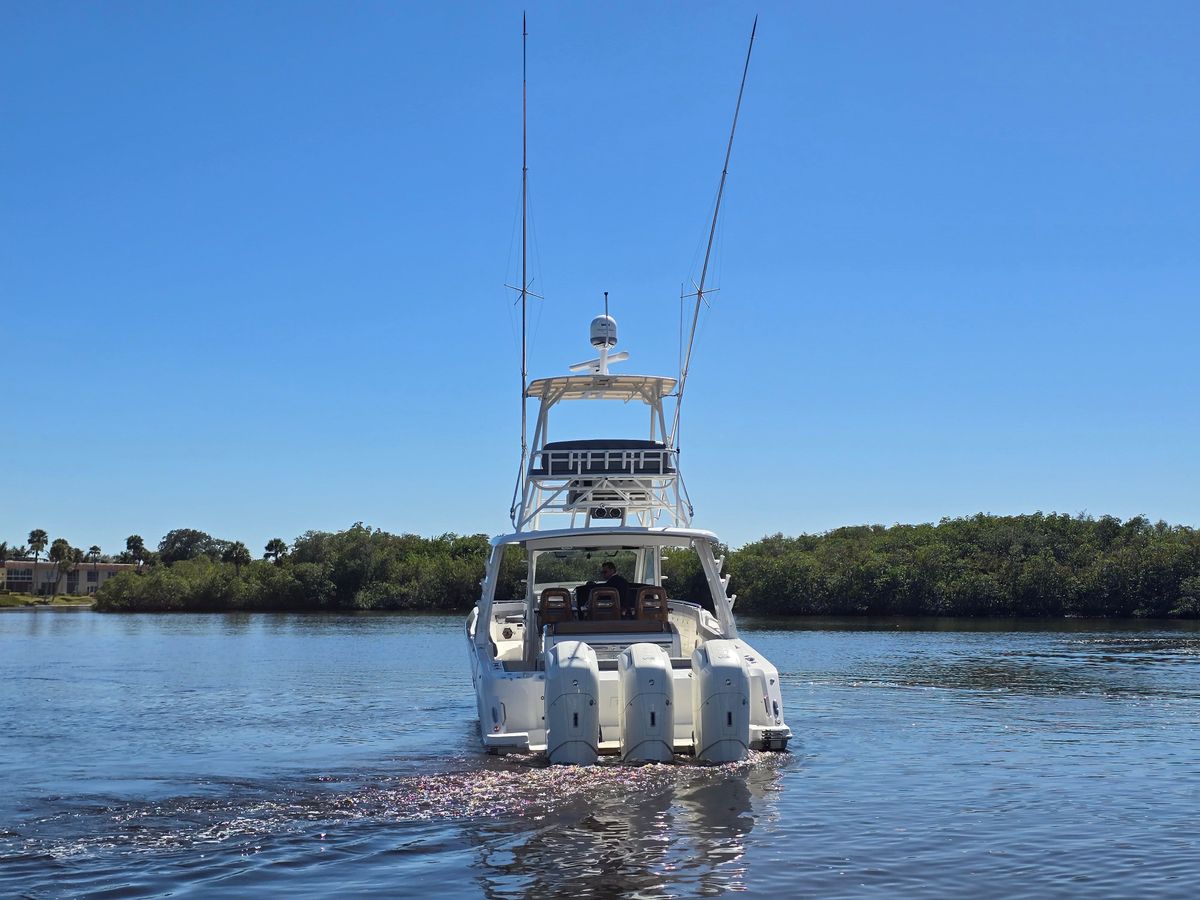 2023 Boston Whaler 42 