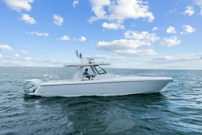 Intrepid 407 Nomad SE