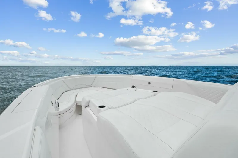 Galati Yacht Sales Trade Yacht Photos Pics 2020 Intrepid 400 CC - Bow