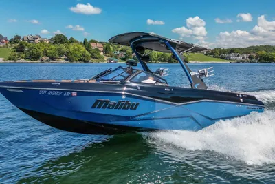 Malibu Wakesetter 25 LSV