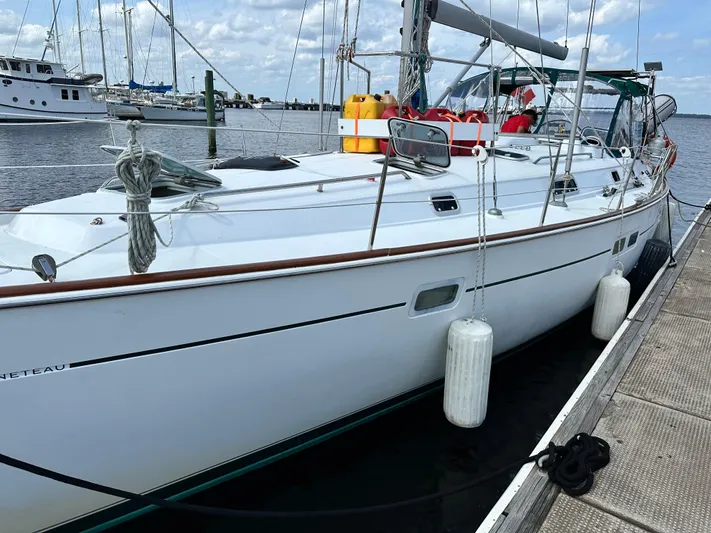 Sao Miguel Yacht Photos Pics 