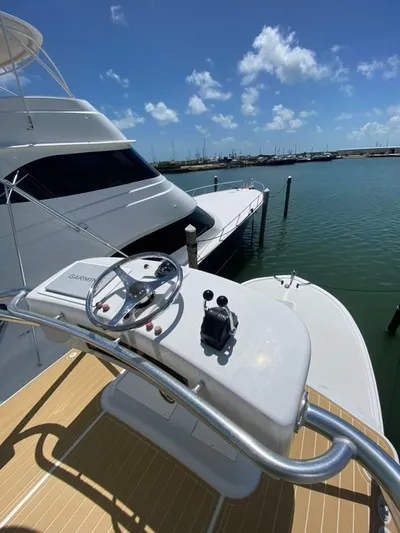 Chingadera Yacht Photos Pics 