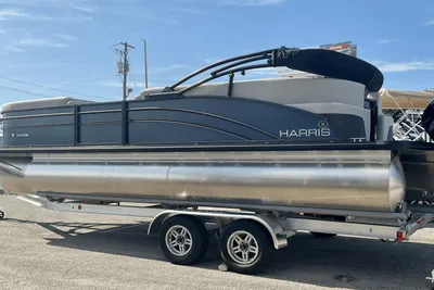 Harris 230 CRUISER