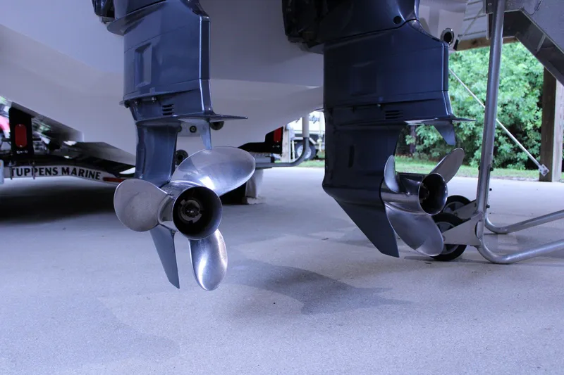  Yacht Photos Pics 2017 Jupiter 30 HFS boat propellers on display in a marine setting.