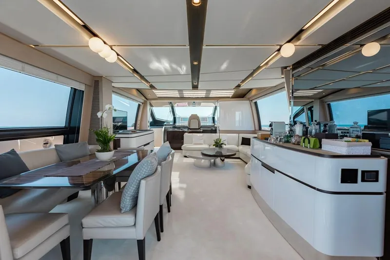 Lance West Yacht Photos Pics 