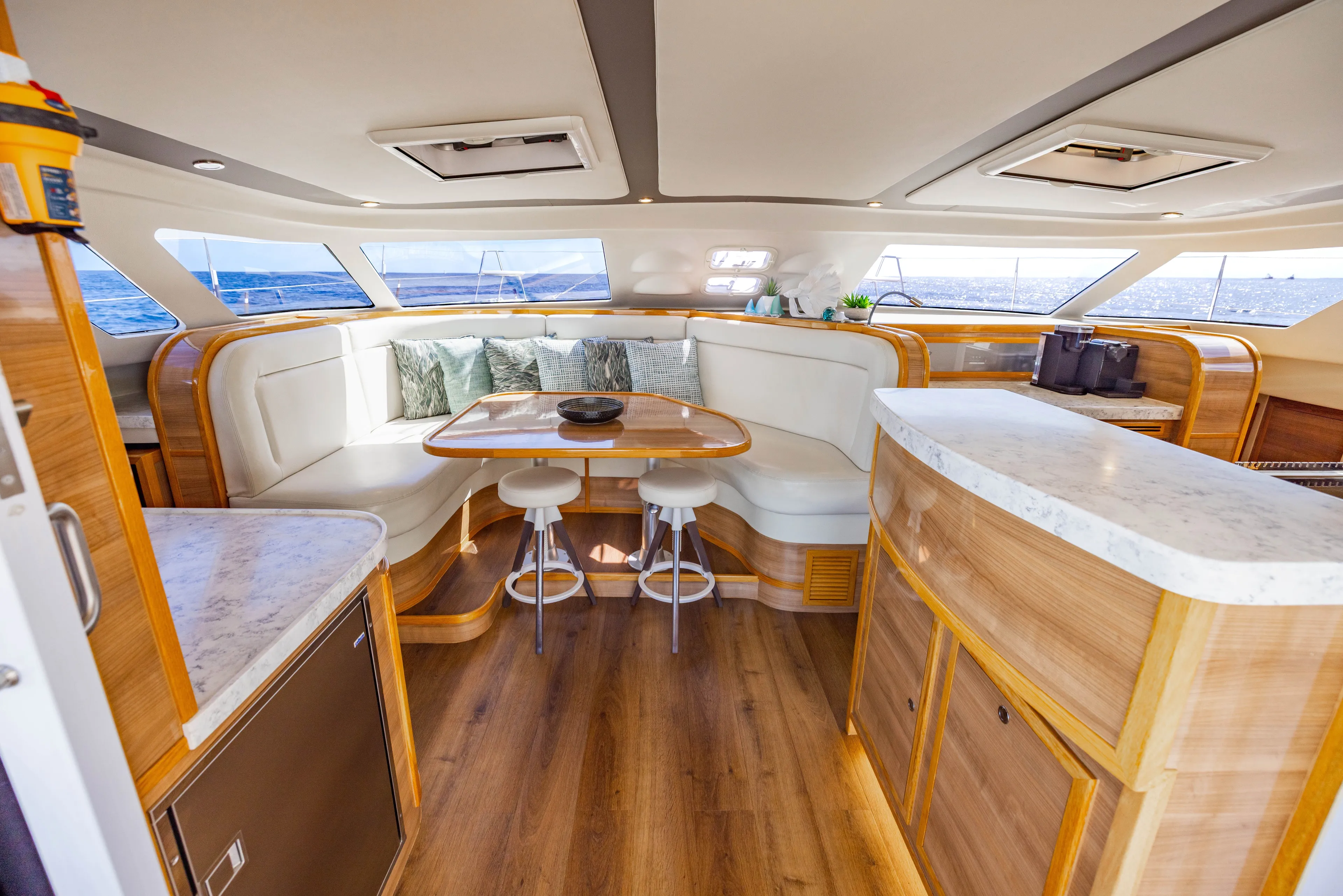 Gilli Girl Yacht Photos Pics 