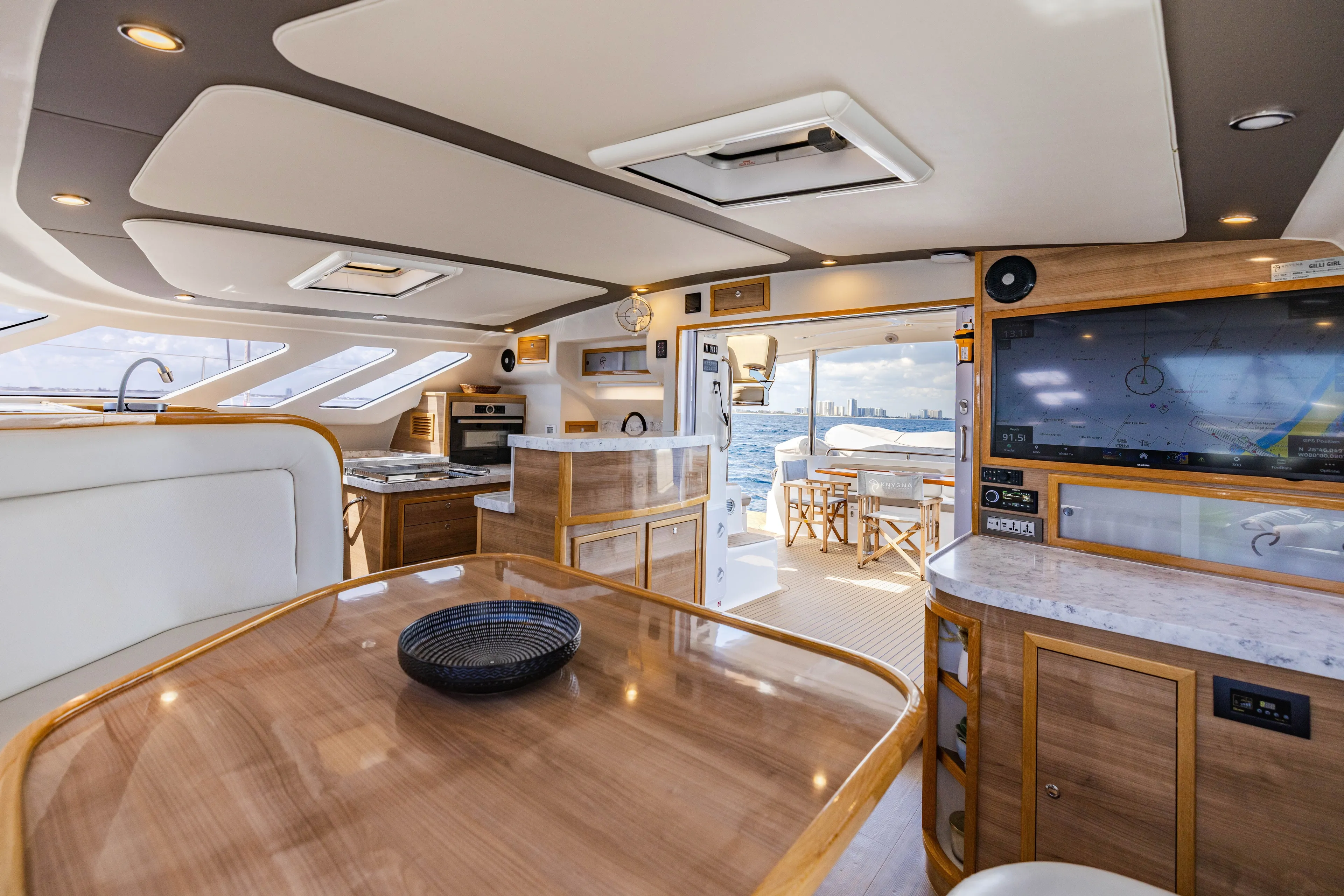 Gilli Girl Yacht Photos Pics 