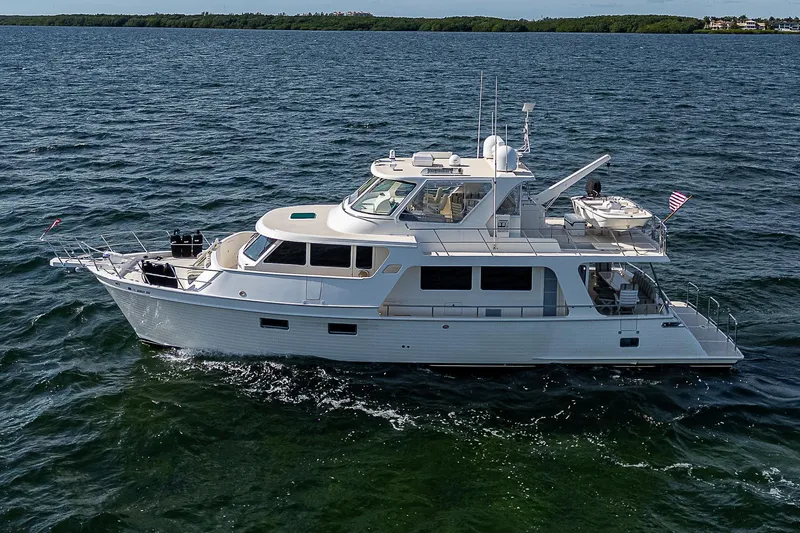 Insanity Yacht Photos Pics 