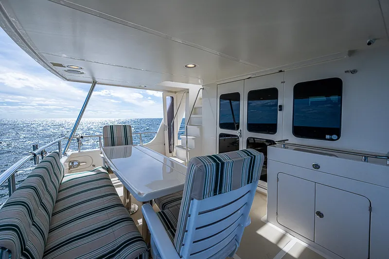 Insanity Yacht Photos Pics 