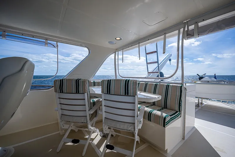 Insanity Yacht Photos Pics 