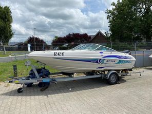 2004 Fibrafort Style 190 Bowrider