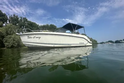 2022 Quicksilver Activ 605 Bowrider