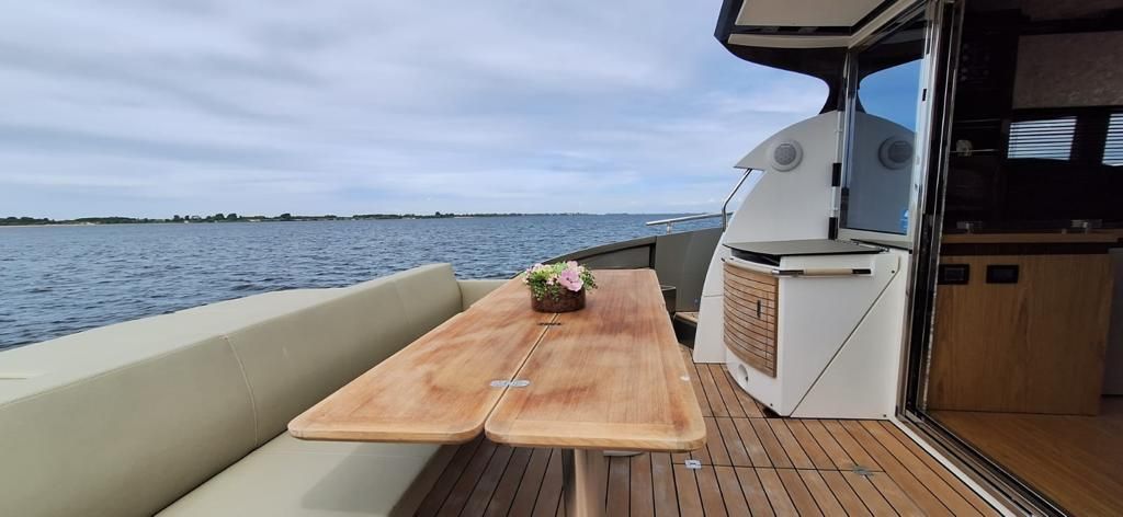 2011 Sessa Marine 53 