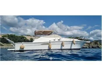 Riviera 3000 Off shore