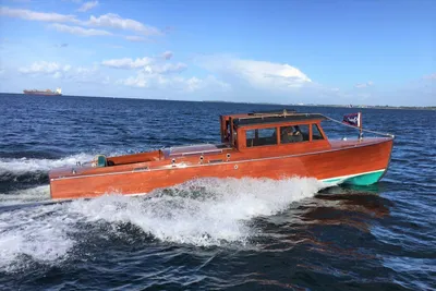 Chris-Craft 26 Sedan