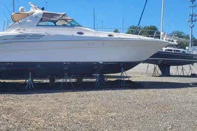Sea Ray 450 Sundancer