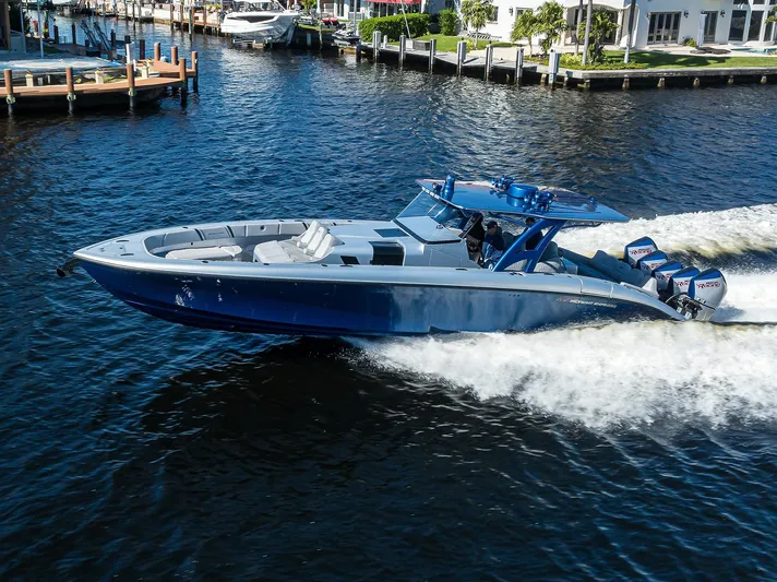 Palladium Yacht Photos Pics Midnight Express 43 PALLADIUM - Port Aerial Running Shot