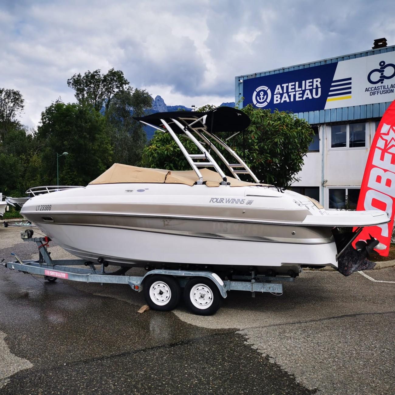 Used 2003 Four Winns Sundowner 205 - 33 - Gironde | TopBoats