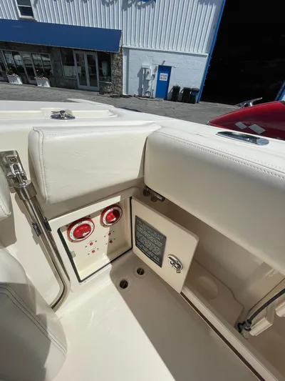 Rising Tide Yacht Photos Pics 