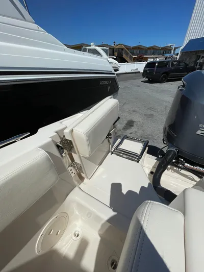 Rising Tide Yacht Photos Pics 