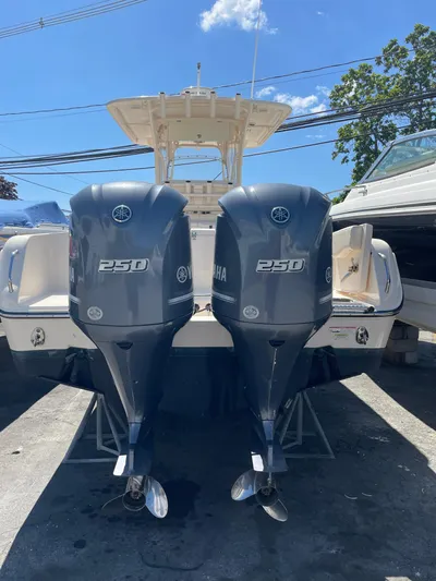 Rising Tide Yacht Photos Pics 