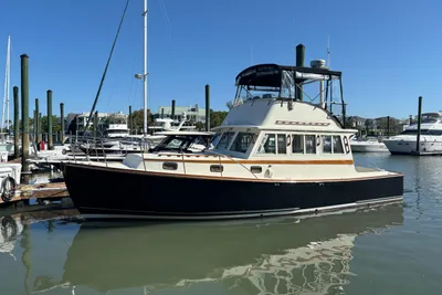 Ellis 36 Flybridge