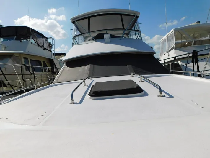 Fin's Yacht Photos Pics 