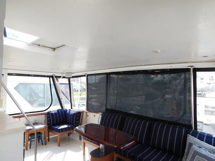 Fin's Yacht Photos Pics 