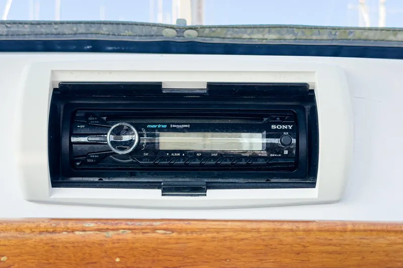 Saba Rock'n Yacht Photos Pics 