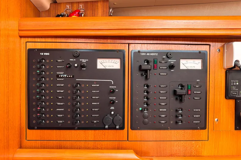 Saba Rock'n Yacht Photos Pics 