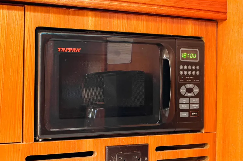 Saba Rock'n Yacht Photos Pics 