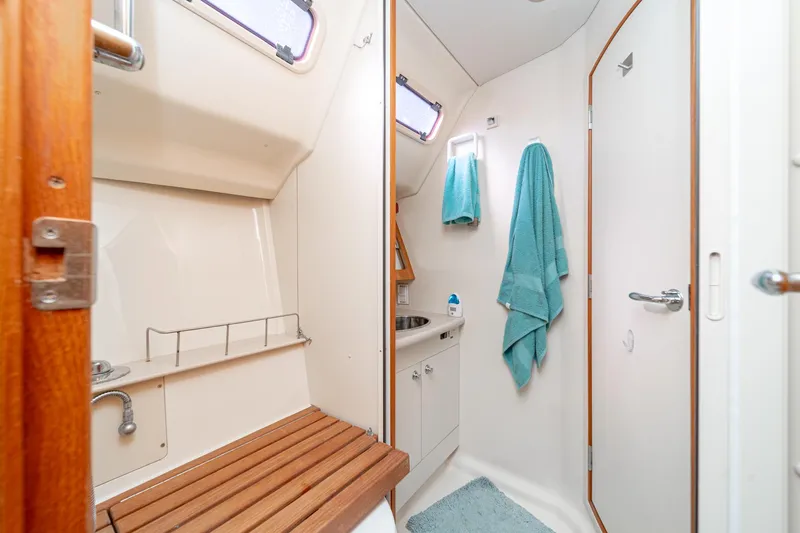 Saba Rock'n Yacht Photos Pics 