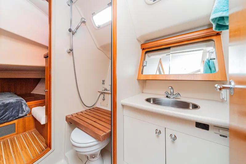 Saba Rock'n Yacht Photos Pics 