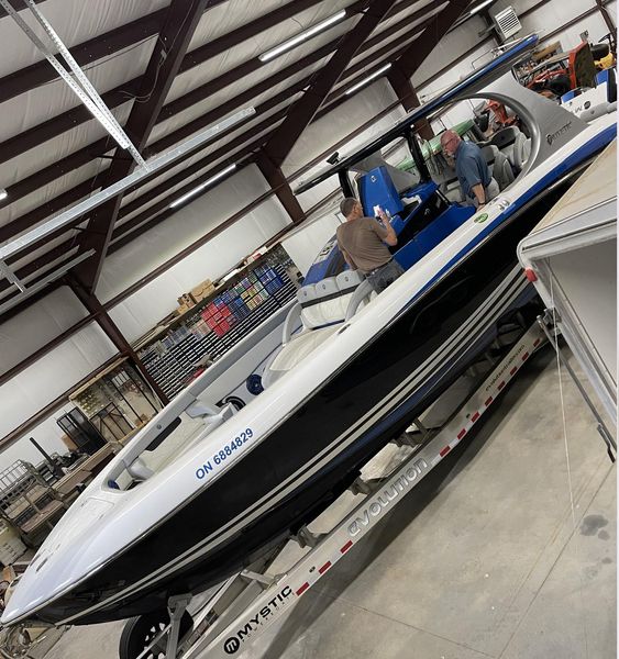 2020 Mystic 3800