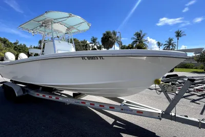 Ocean Master 27 Center Console