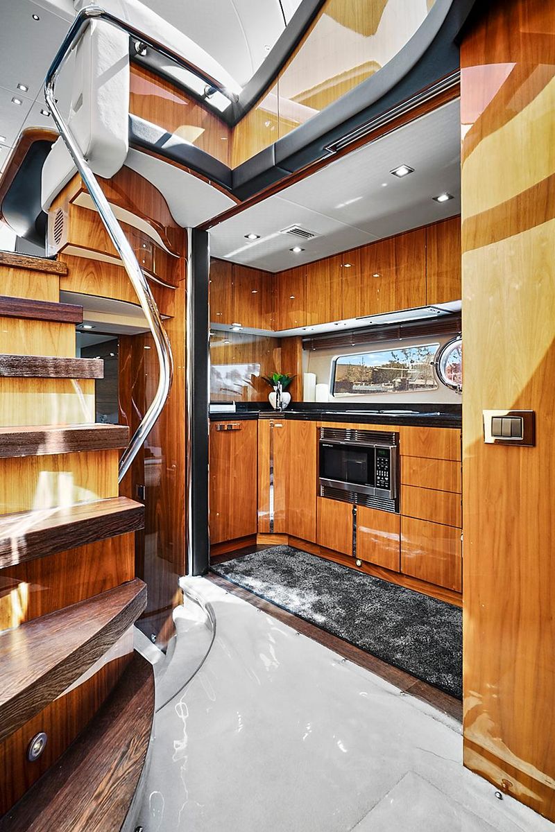 2016 Sunseeker 68 