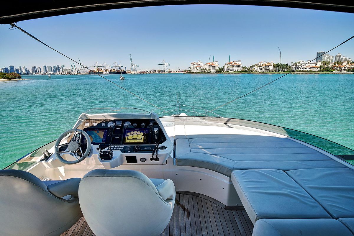 2016 Sunseeker 68 