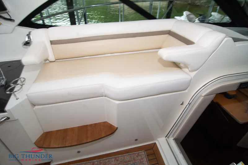  Yacht Photos Pics Luxurious seating area on 2012 Sea Ray 410 Sundancer yacht.