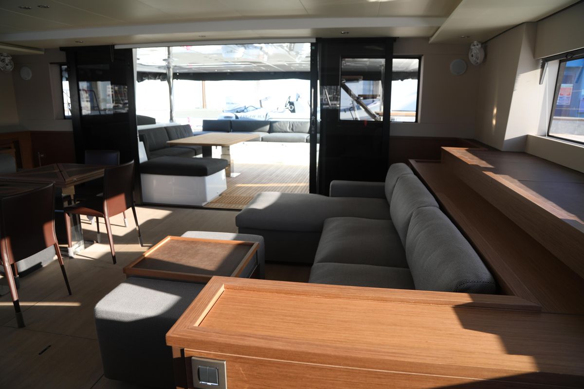 2020 Lagoon 62 