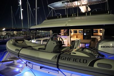 Yacht