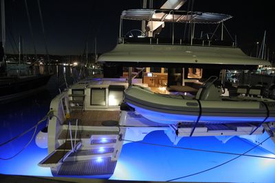 Yacht