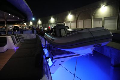 Yacht