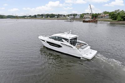 Yacht