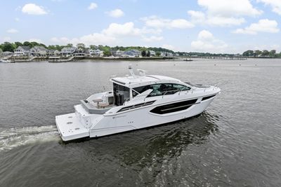 Yacht