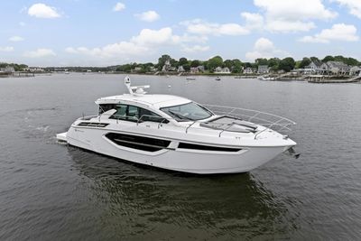Yacht
