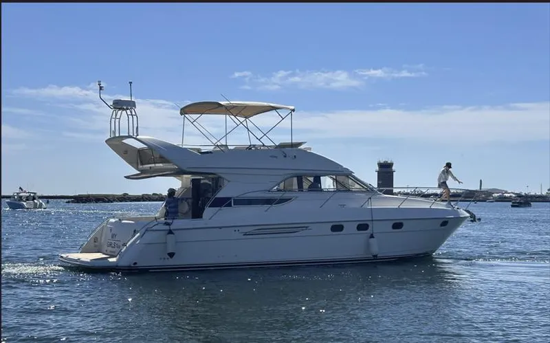 My Girls Too Yacht Photos Pics 