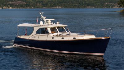 Yacht