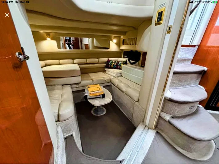 Lady Barb Yacht Photos Pics Interior of 1998 Sea Ray 400 Sundancer yacht.