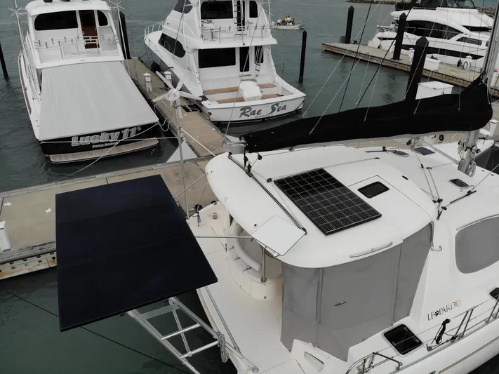 White Hawk Yacht Photos Pics 