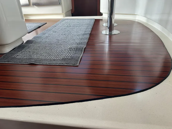 White Hawk Yacht Photos Pics 